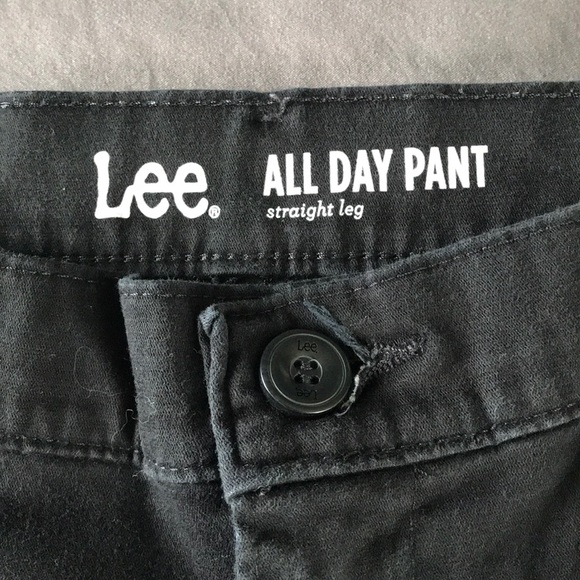 Lee All Day Work Pants. EUC. - Picture 7 of 8